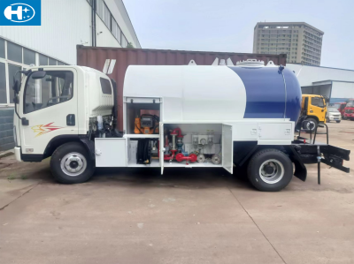 5.5m3-35m3����Һ��ʯ�͚��\(y��n)ݔ܇(ch��)����܇(ch��)��